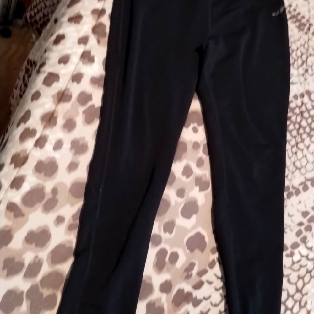 Black leggings